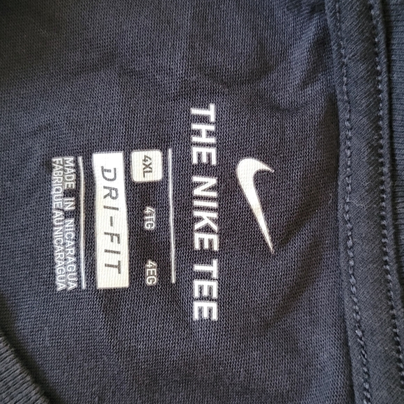 Nike Graphic Dri-Fit T-shirt - Picture 2 of 4